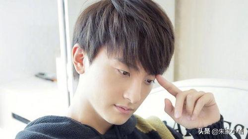 娱乐吃瓜君白鹿许凯